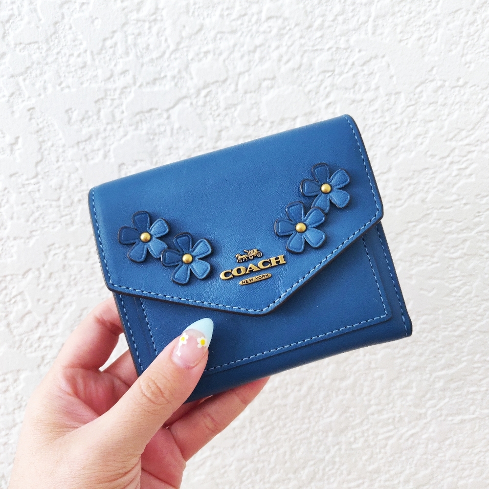 Coach Limited Edition Floral Small Wallet